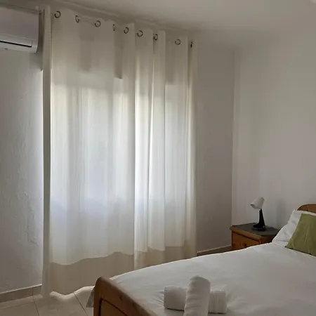 Earth T2 Apartament Carvoeiro (Lagoa)